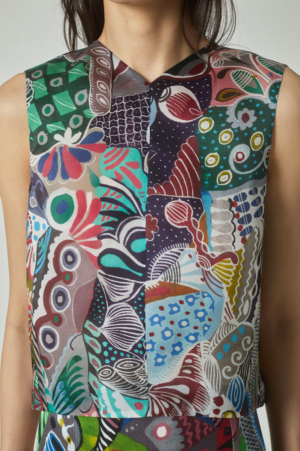 Val Top in A. Vazquez Print