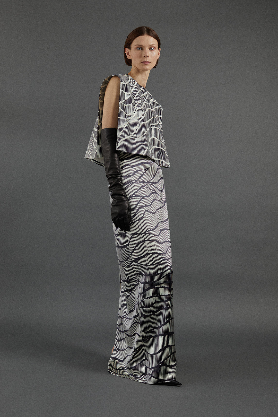 Ivanna Skirt in Linear Print