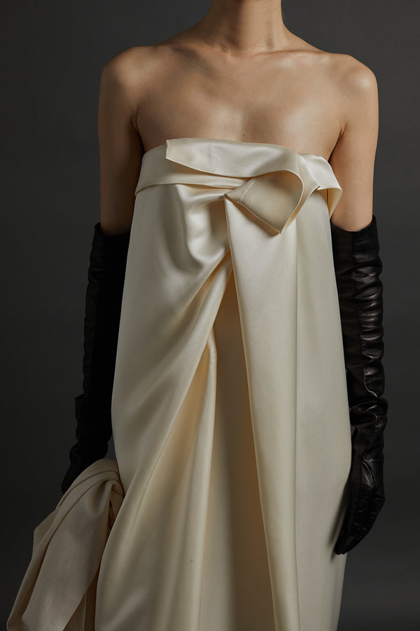 Manuela Dress in Satin