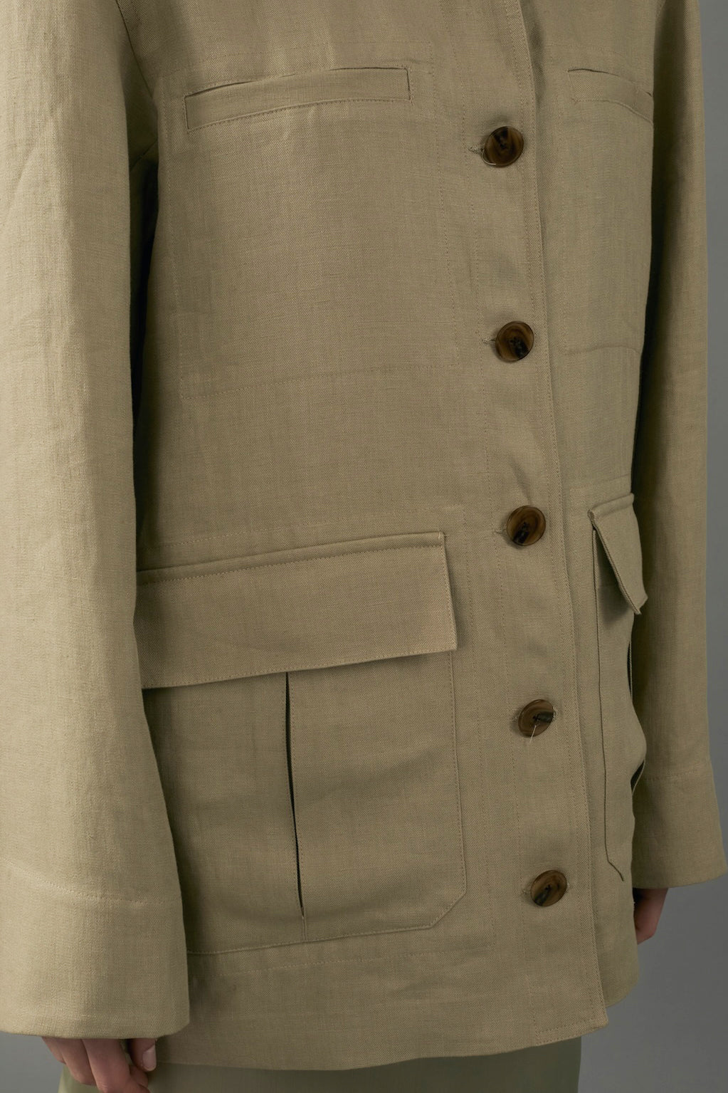Barn Jacket in Linen